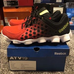 Men's Reebok ATV19 V54812 black/red/green/white